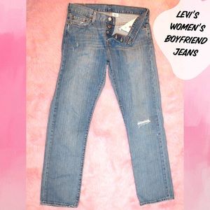 Levi’s 501 boyfriend jeans
